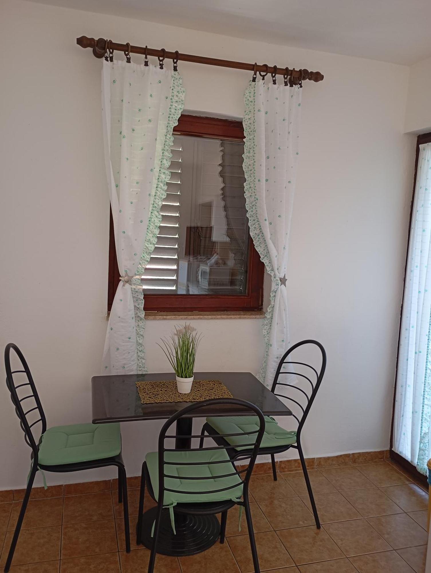 Apartments Nina Равни Экстерьер фото
